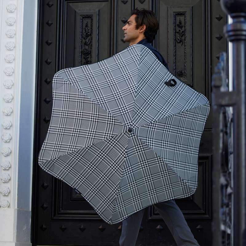 Classic Umbrella Houndstooth - Image 14
