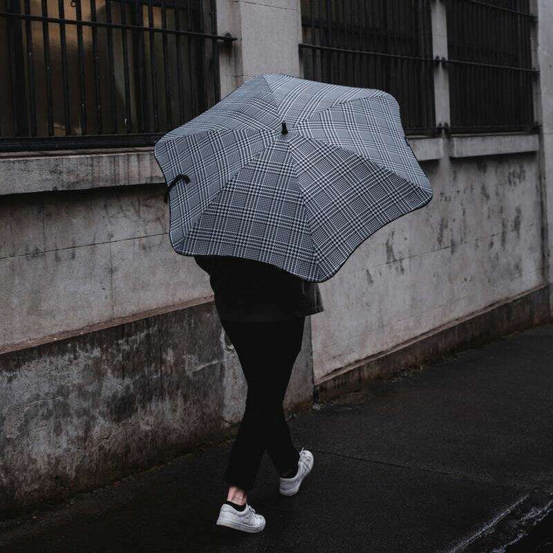 Classic Umbrella Houndstooth - Image 15