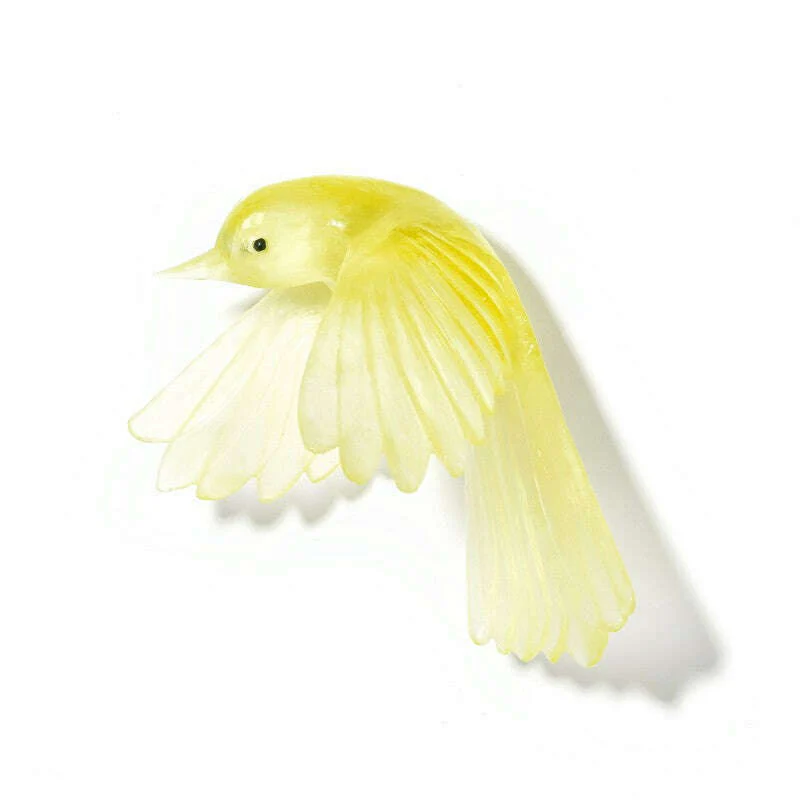 Cast Glass Bird Pīwakawaka/Fantail Wings Down - Image 12