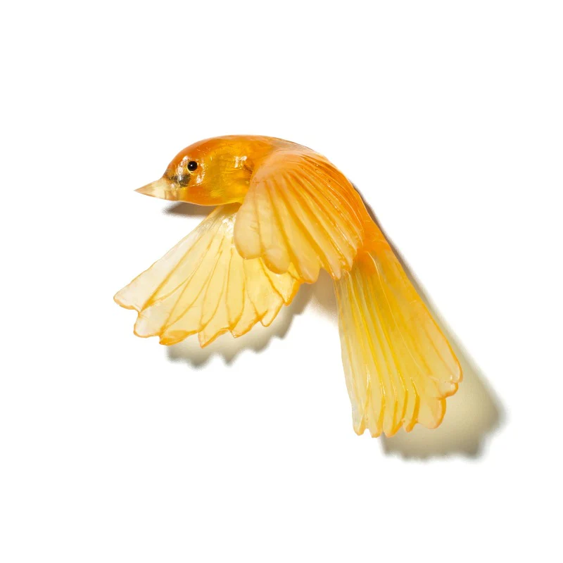 Cast Glass Bird Pīwakawaka/Fantail Wings Down - Image 13