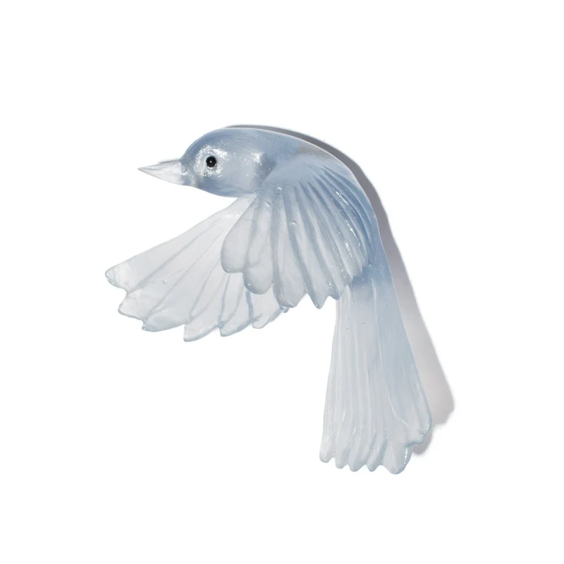 Cast Glass Bird Pīwakawaka/Fantail Wings Down - Image 22