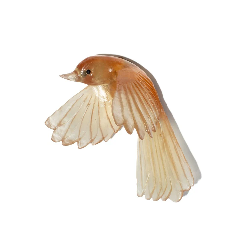 Cast Glass Bird Pīwakawaka/Fantail Wings Down - Image 8