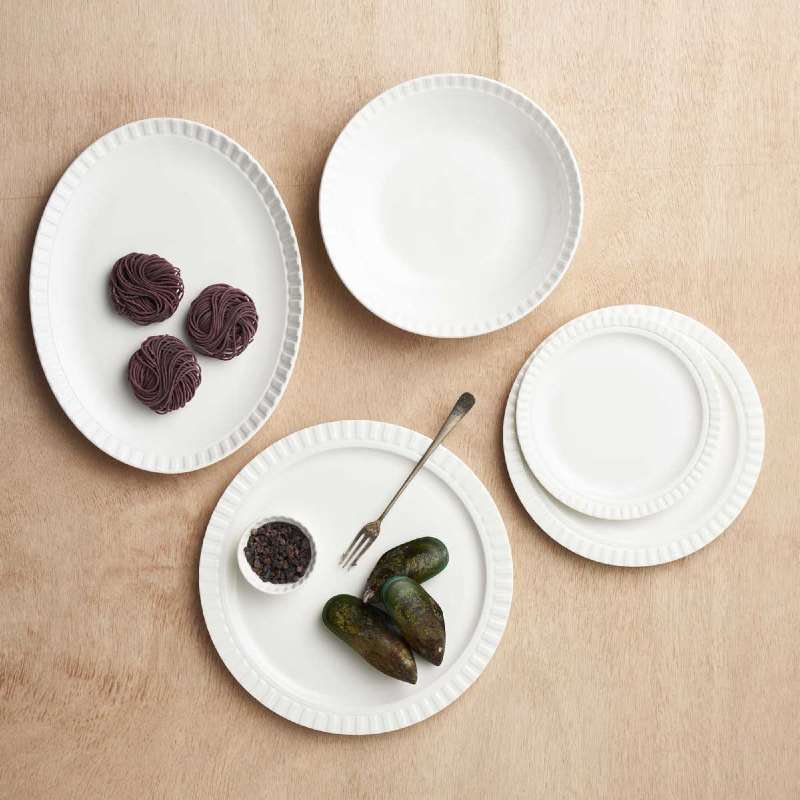Oval Platter Merchant White 30cm x 24cm x 2.5cm - Image 2