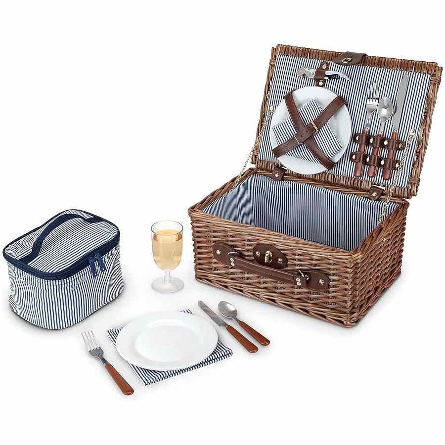 Seaside Newport Wicker Picnic Basket - Image 2